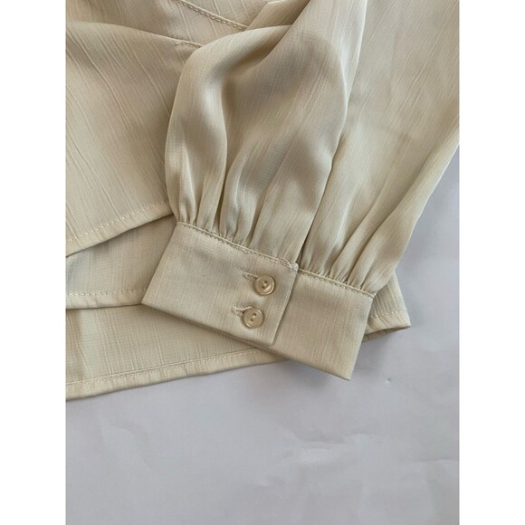 ASTR The Label Cream Cross Over Top size Small - Picture 6 of 11